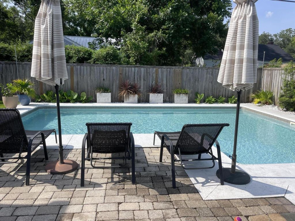 Photo of 2166 Saint James Drive, Charleston, SC 29412 (MLS # 26011946)