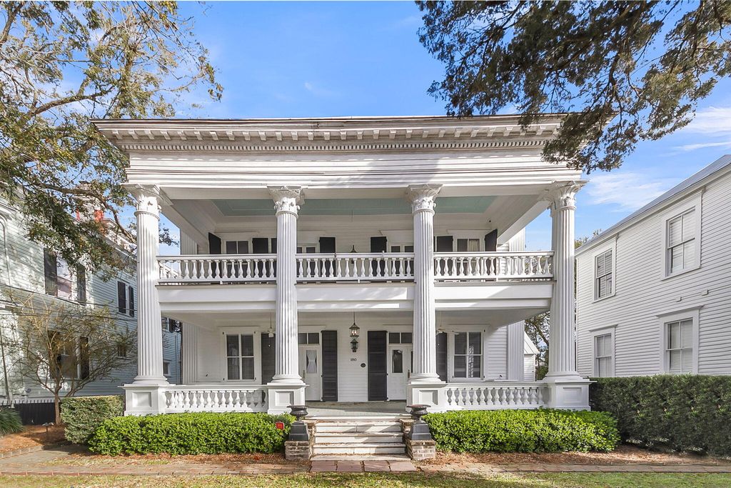 Photo of 180 Broad Street #D, Charleston, SC 29401 (MLS # 26007801)