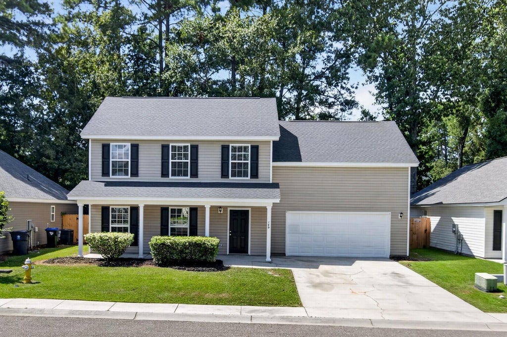 Photo of 149 Trickle Drive, Summerville, SC 29483 (MLS # 26025835)