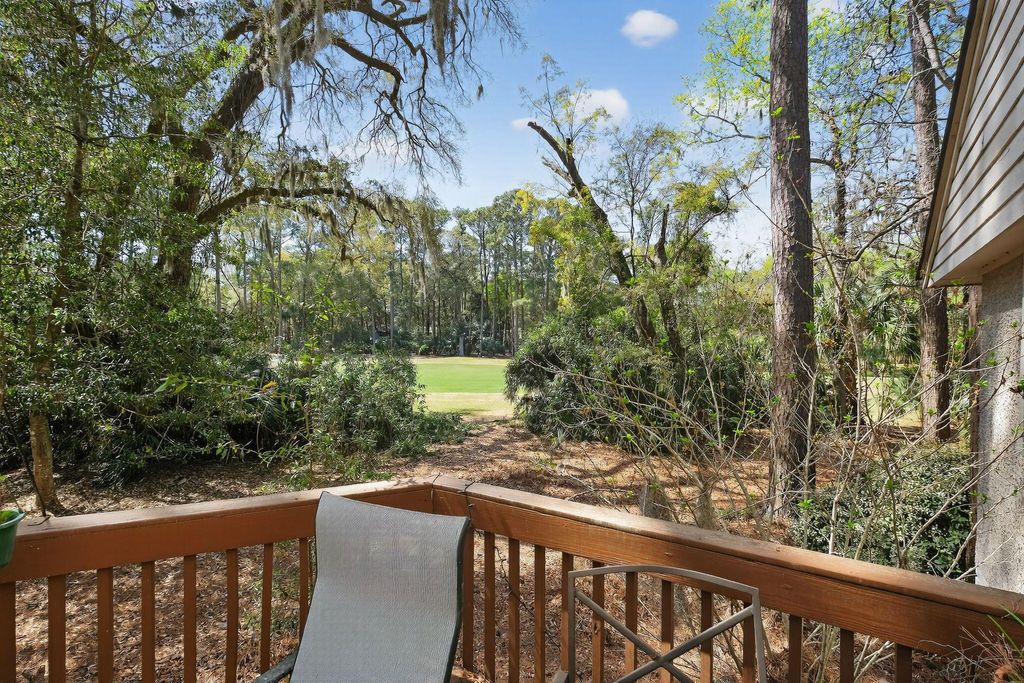 Photo of 21 Bridgeport Lane, Hilton Head Island, SC 29928 (MLS # 26011203)