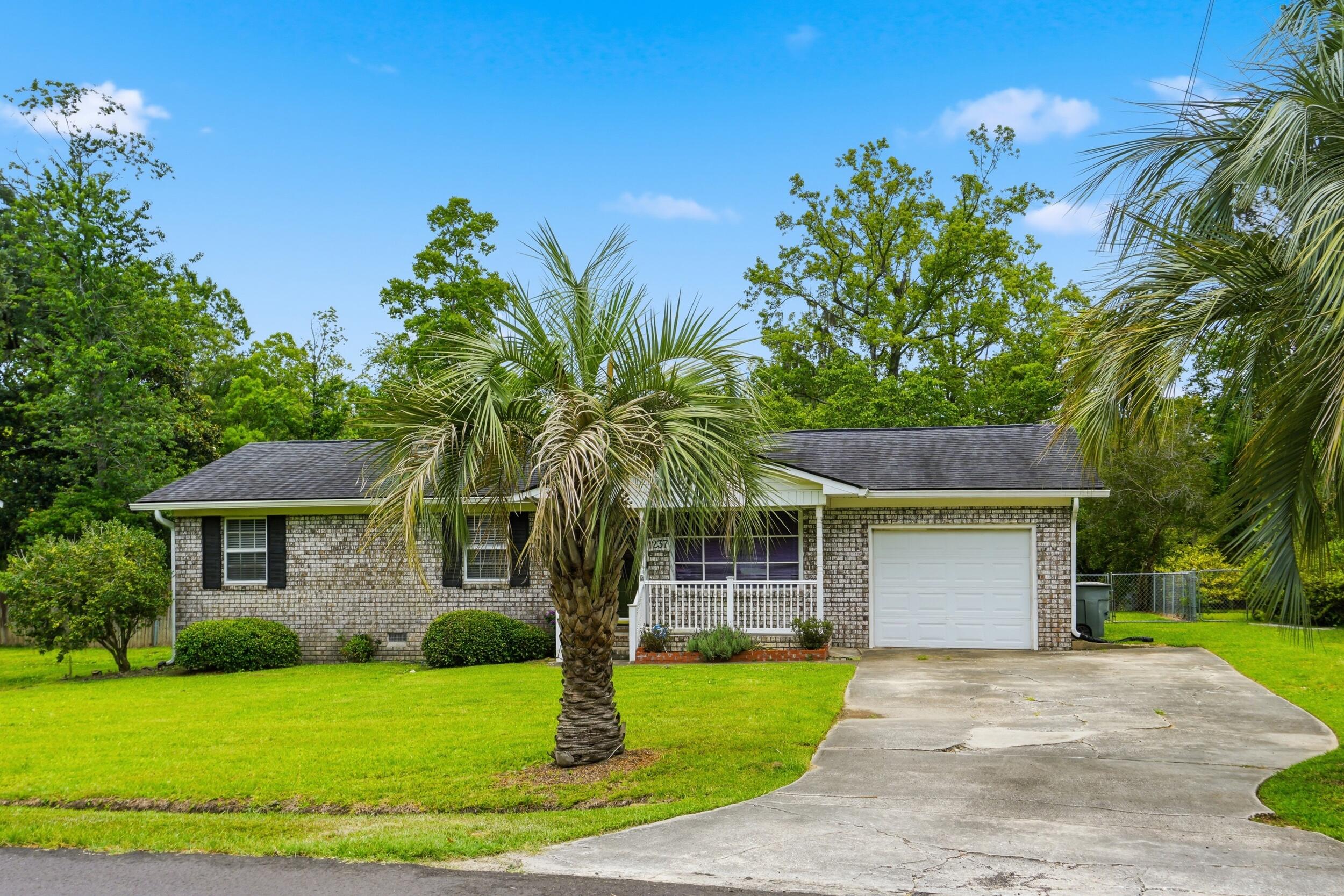 1237 Redeemer Drive
