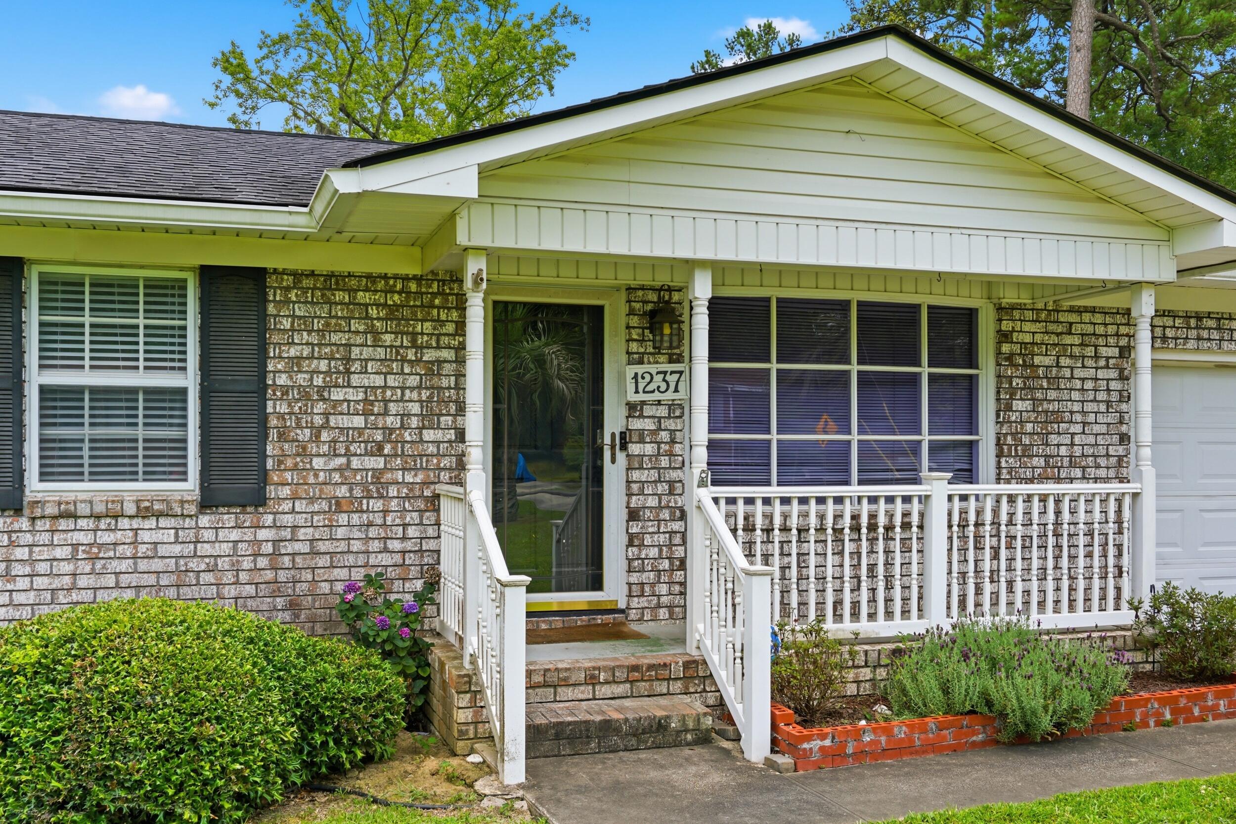 1237 Redeemer Drive