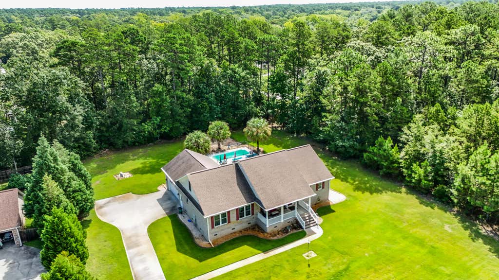 Photo of 151 Poplar Creek Drive, Elloree, SC 29047 (MLS # 26022383)