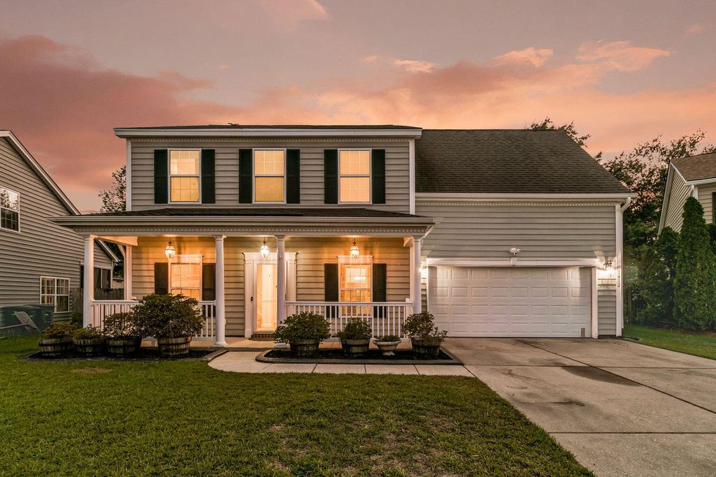Photo of 1412 Kinglet Lane, Hanahan, SC 29410 (MLS # 26014763)