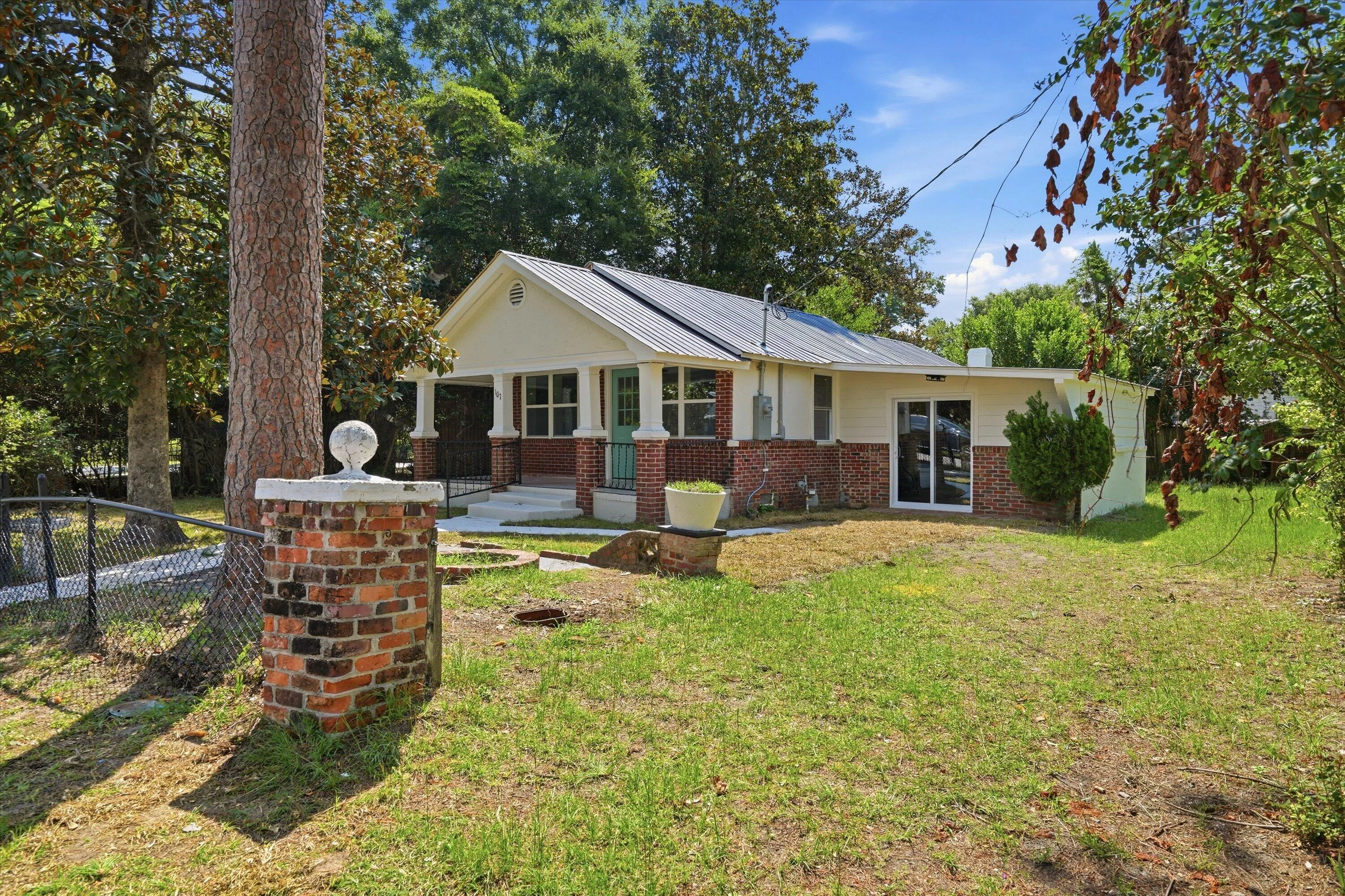 107 Grant Street