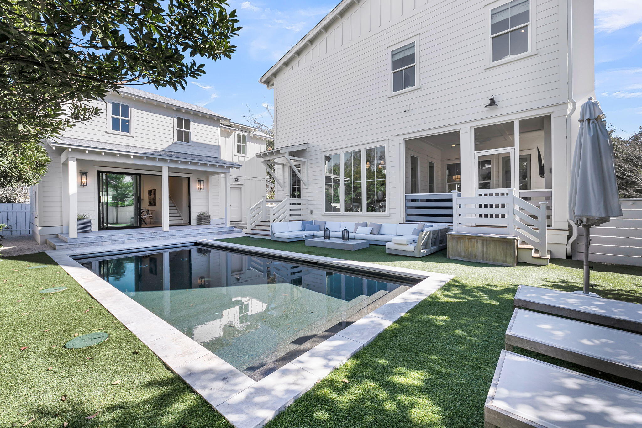 546 Center Street