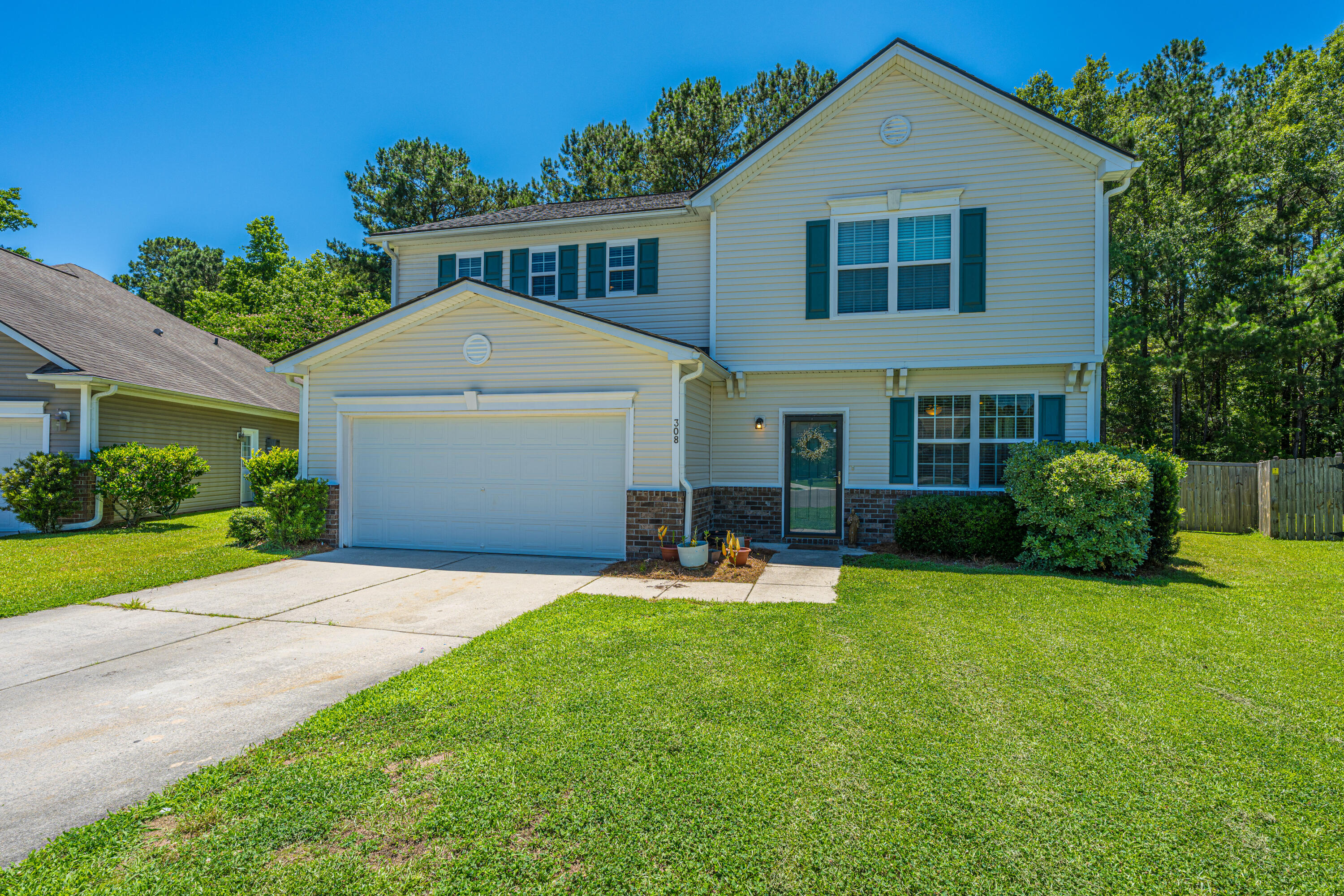 308 Duck Pond Lane