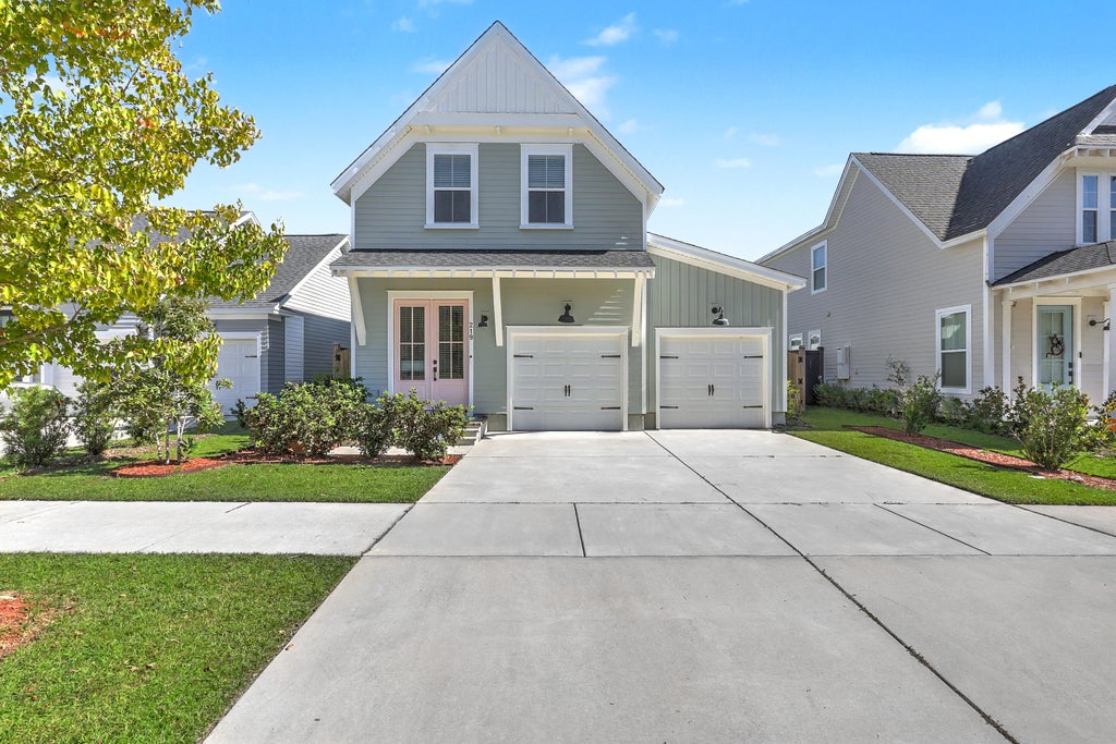Photo of 219 Clearblue Loop, Summerville, SC 29486 (MLS # 26028863)