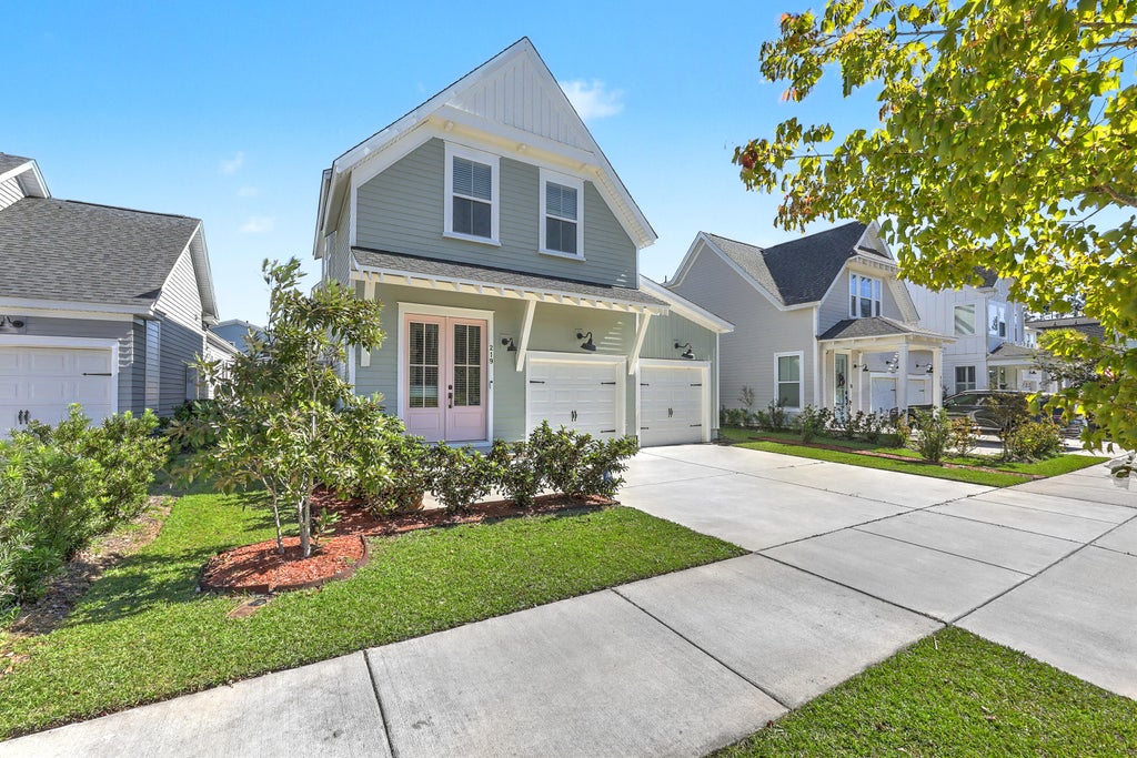 Photo of 219 Clearblue Loop, Summerville, SC 29486 (MLS # 26028863)