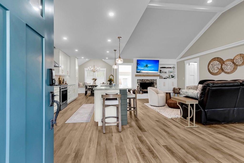 Photo of 1110 Calm Water Court, Mount Pleasant, SC 29464 (MLS # 26027731)