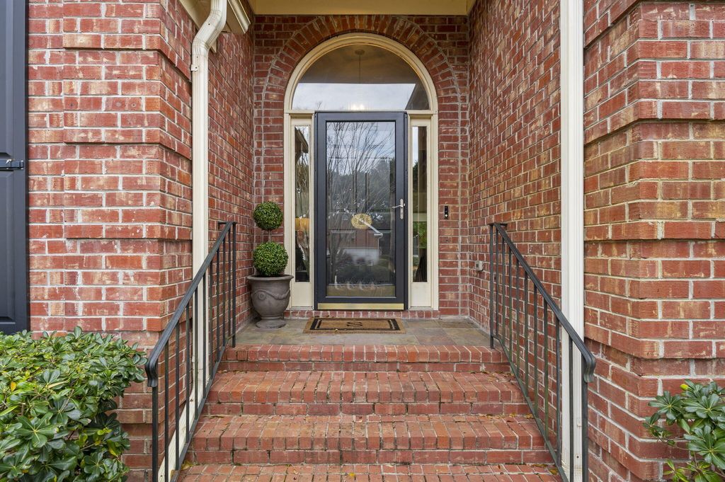 Photo of 1380 Southlake Drive, Mount Pleasant, SC 29464 (MLS # 26005670)