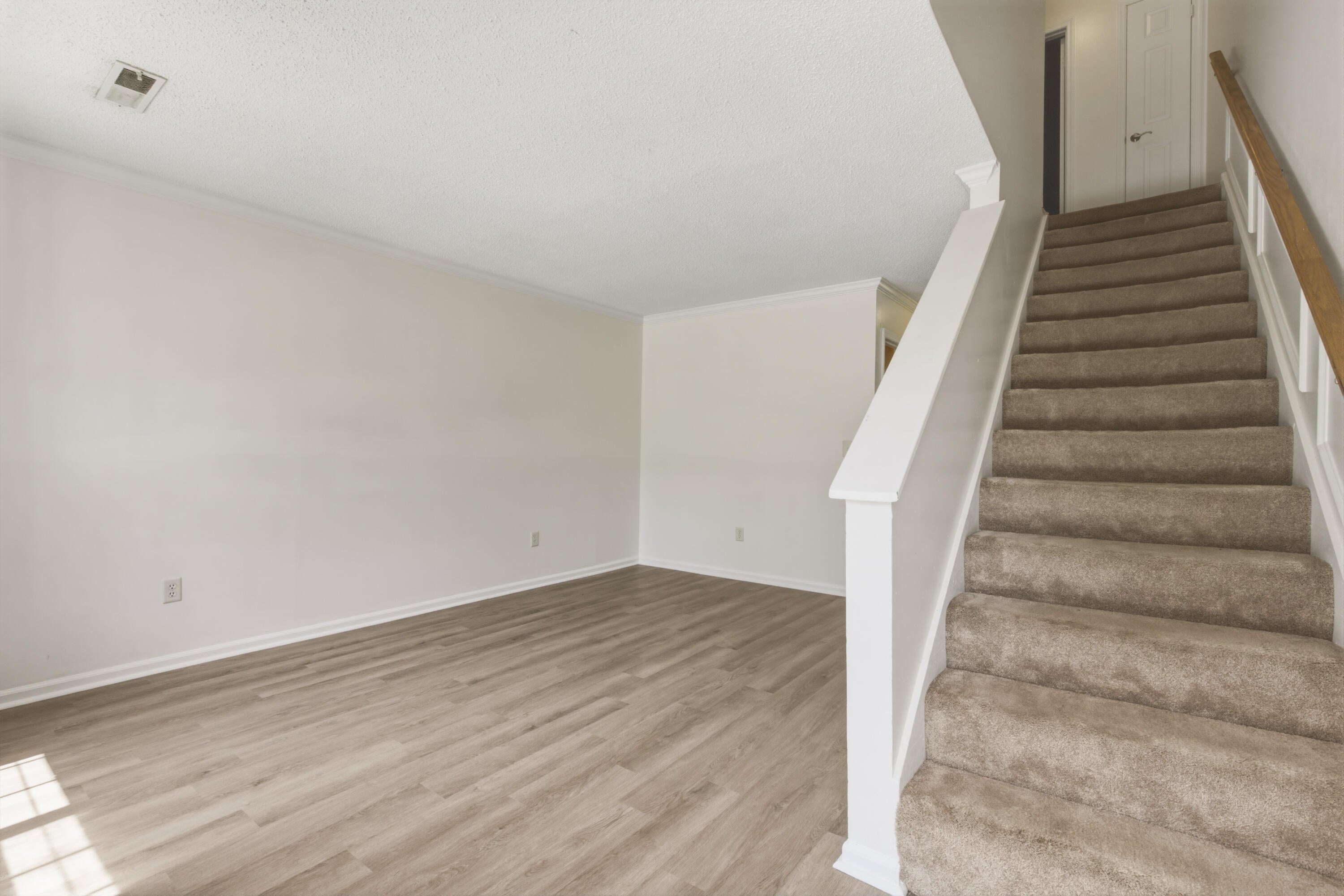 508 Arlington Drive D