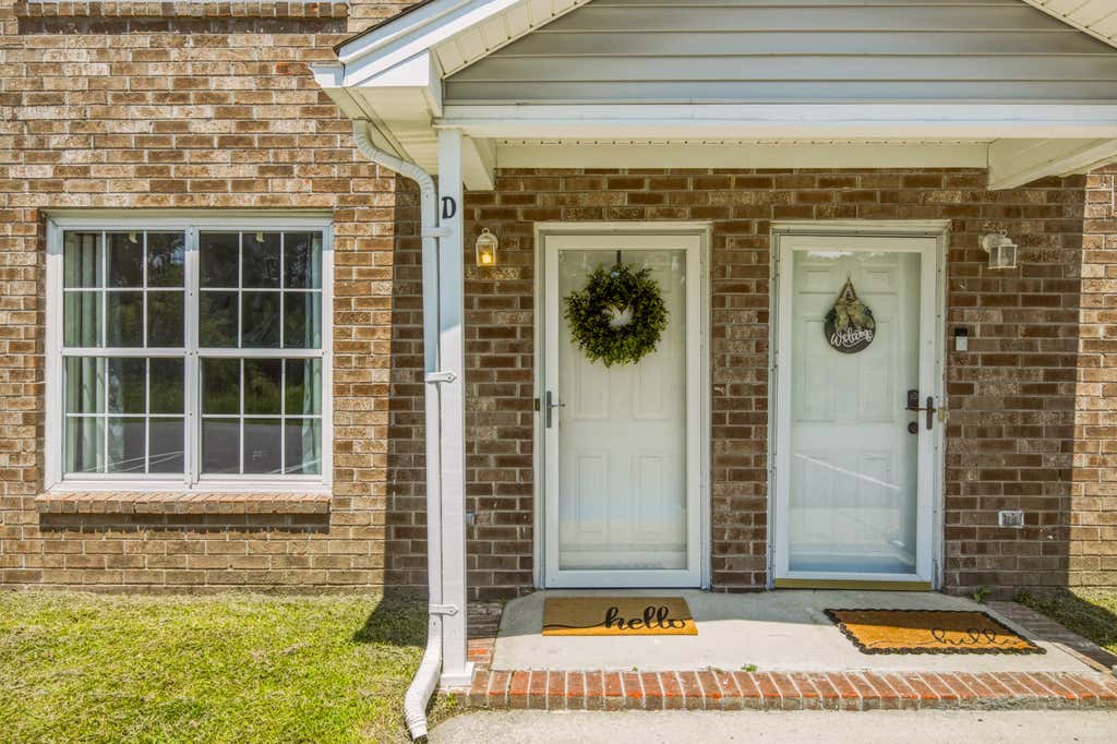Photo of 508 Arlington Drive #D, Charleston, SC 29414 (MLS # 26023114)