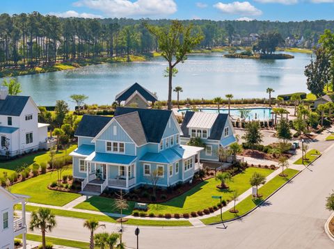 Photo of 3803 Sawyers Island Dr Drive, Mount Pleasant, SC 29466 (MLS # 26003996)