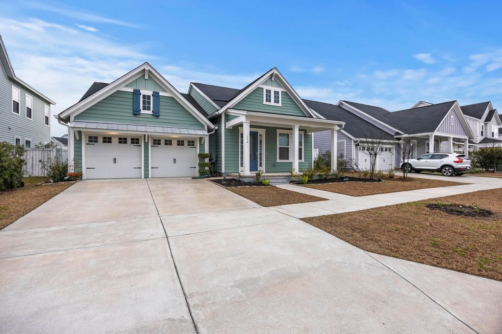 Photo of 114 Sandy Bend Lane, Summerville, SC 29486 (MLS # 26003356)