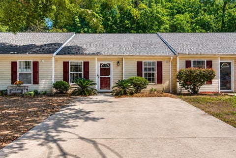 Photo of 1561 Blaze Lane, Charleston, SC 29412 (MLS # 26016904)