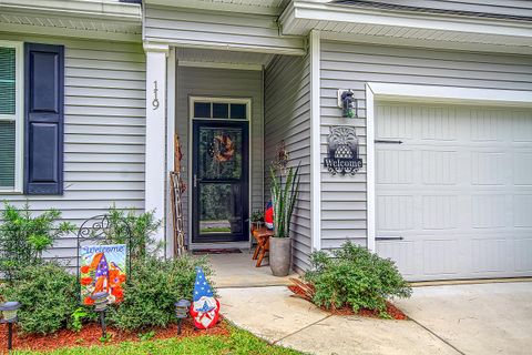 A home in Summerville