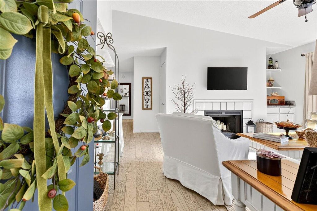 Photo of 2011 N Hwy 17 #1100 I, Mount Pleasant, SC 29466 (MLS # 25029711)