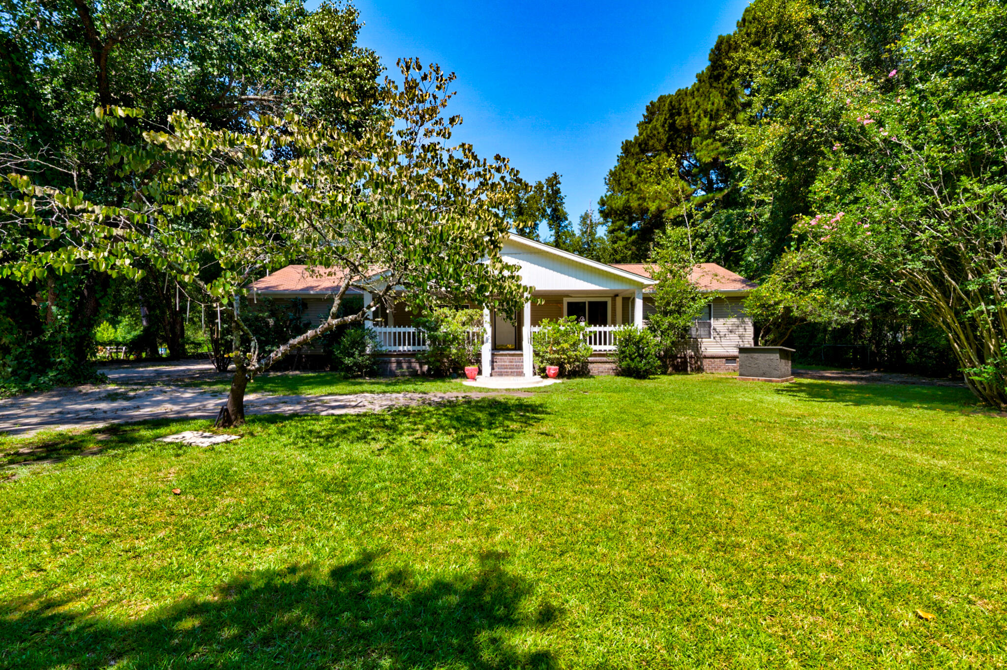 871 Groomstown Road