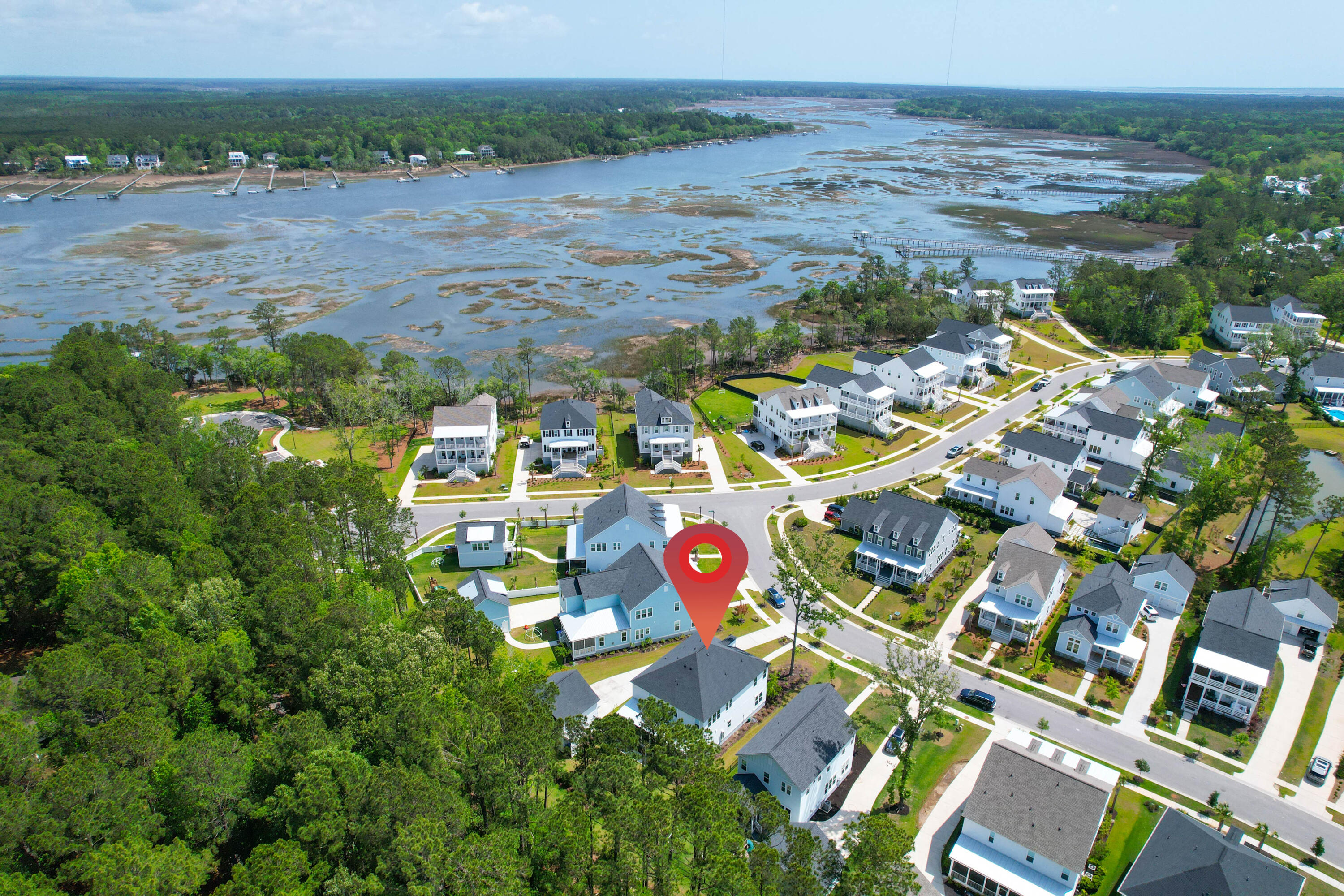 Mount Pleasant, South Carolina 29466, United States, 5 Bedrooms Bedrooms, ,5 BathroomsBathrooms,Residential,Contingent,126183