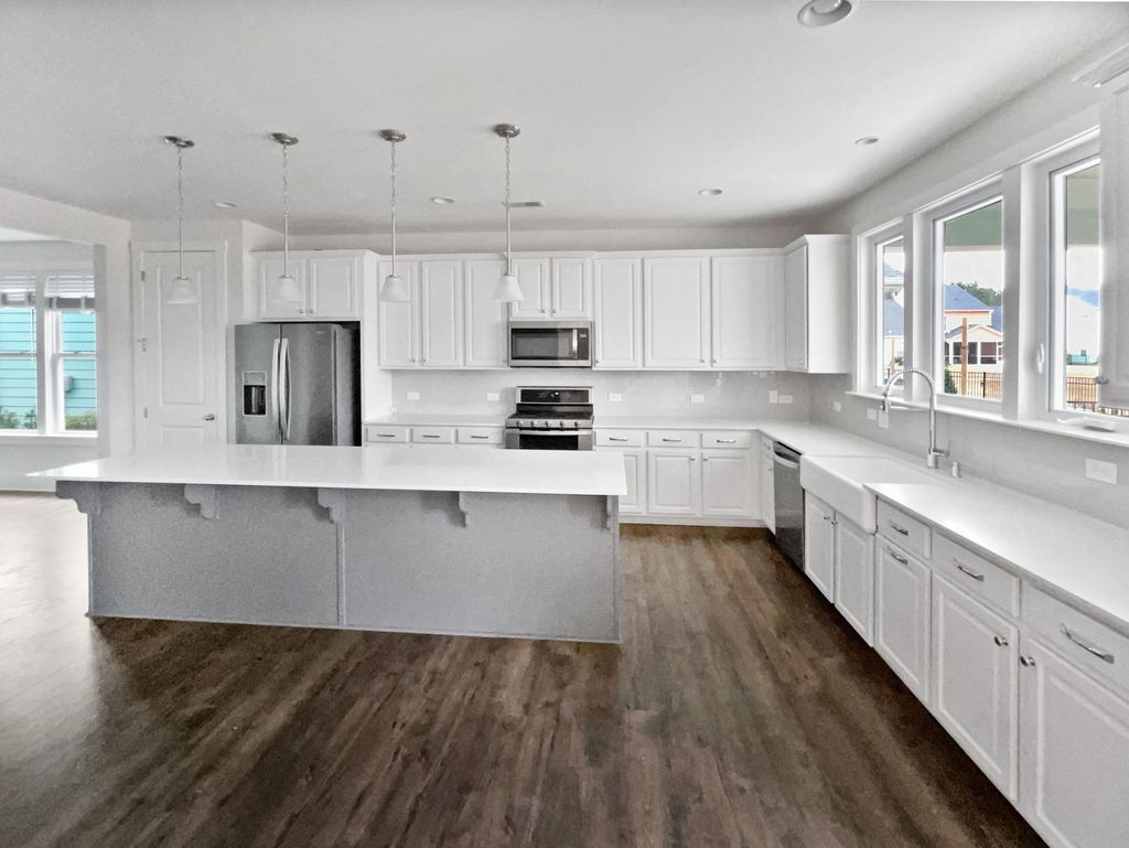 Photo of 1016 Swamp Harrier Avenue, Ravenel, SC 29470 (MLS # 25032202)