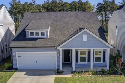 Photo of 424 Water Orchid Way, Moncks Corner, SC 29461 (MLS # 26009083)