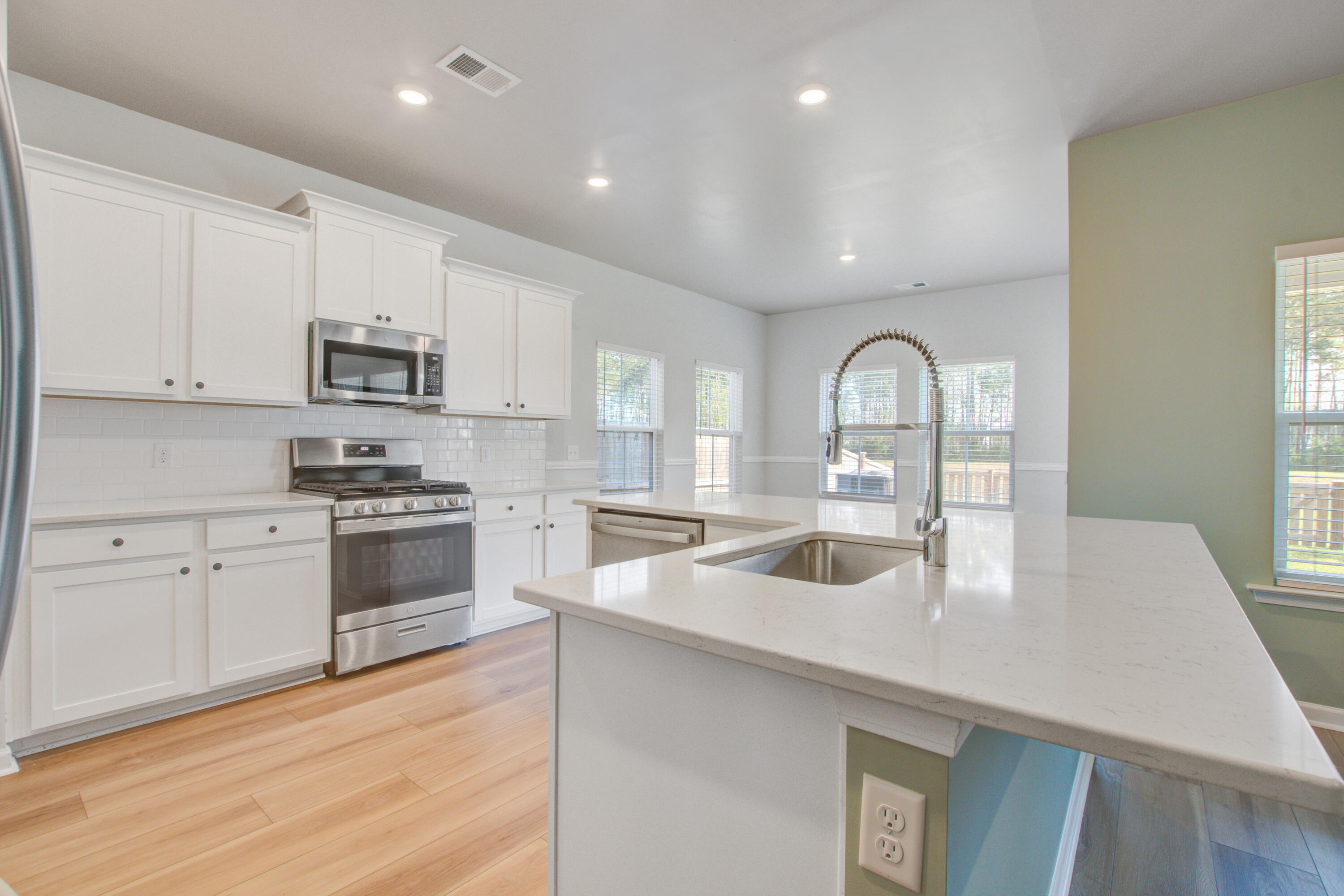 424 Water Orchid Way
