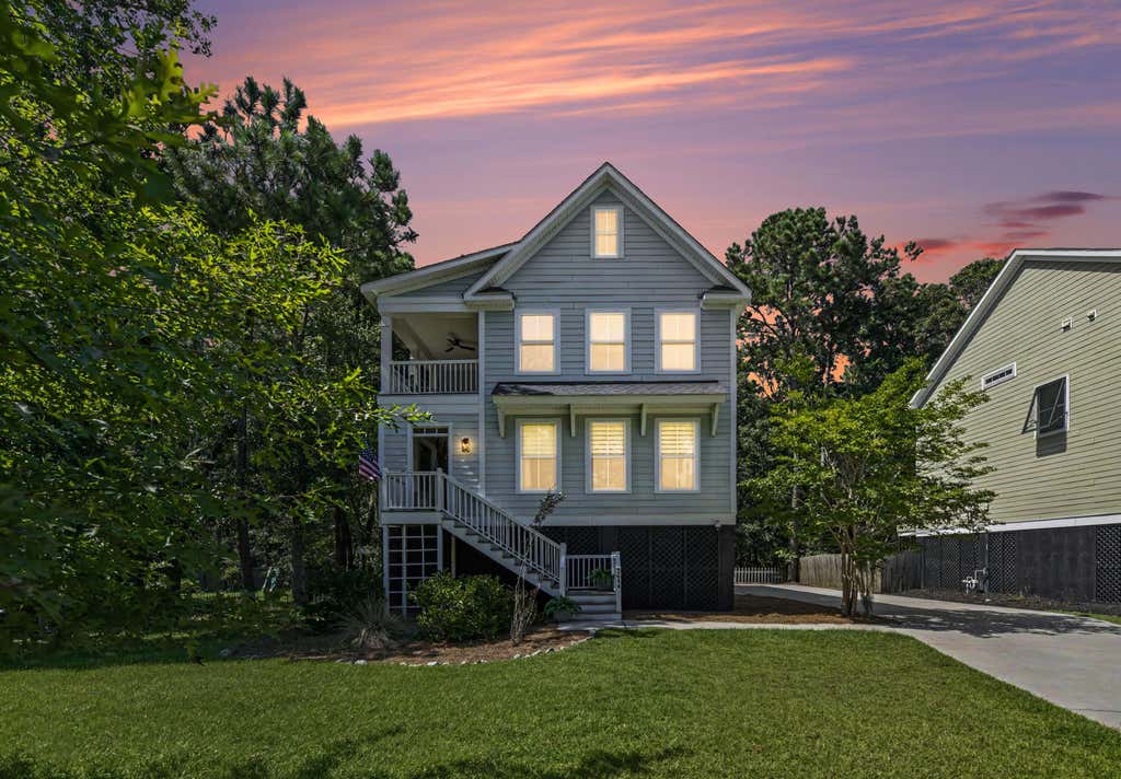 Photo of 3644 Purple Martin Court, Mount Pleasant, SC 29466 (MLS # 26023722)