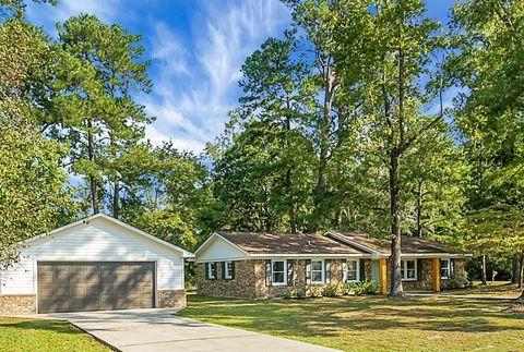 A home in Moncks Corner