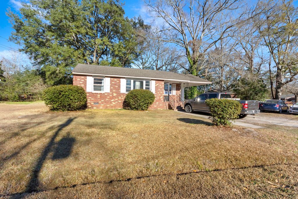 Photo of 2736 Star Drive, North Charleston, SC 29406 (MLS # 26001497)