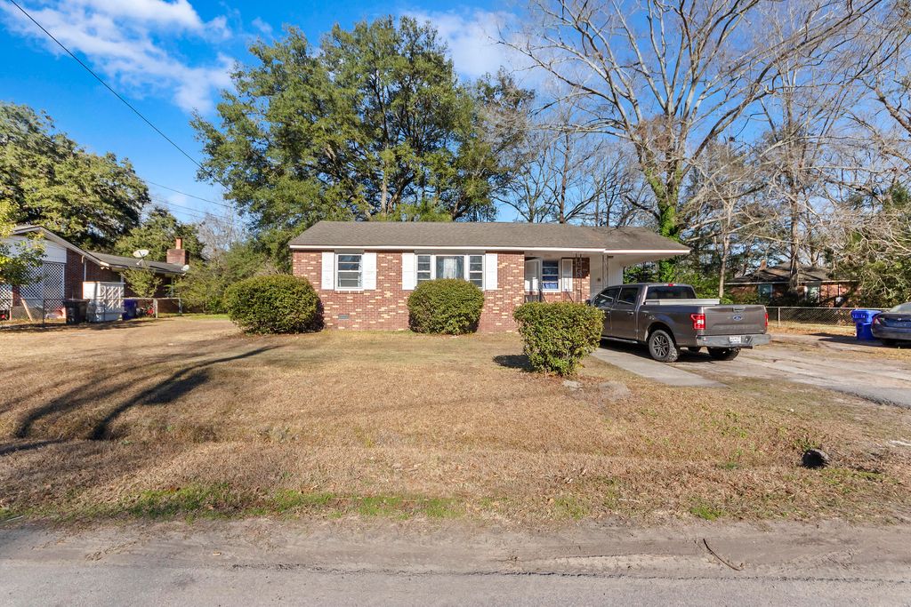 Photo of 2736 Star Drive, North Charleston, SC 29406 (MLS # 26001497)