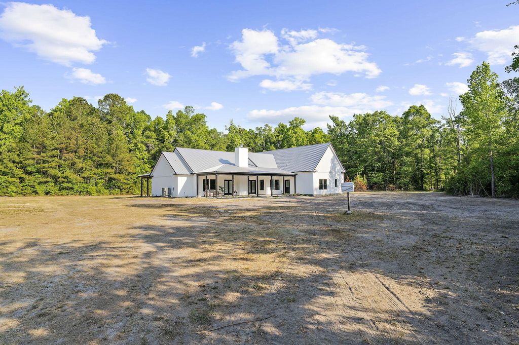 Photo of 1720 Boyer Road, Holly Hill, SC 29059 (MLS # 26011858)