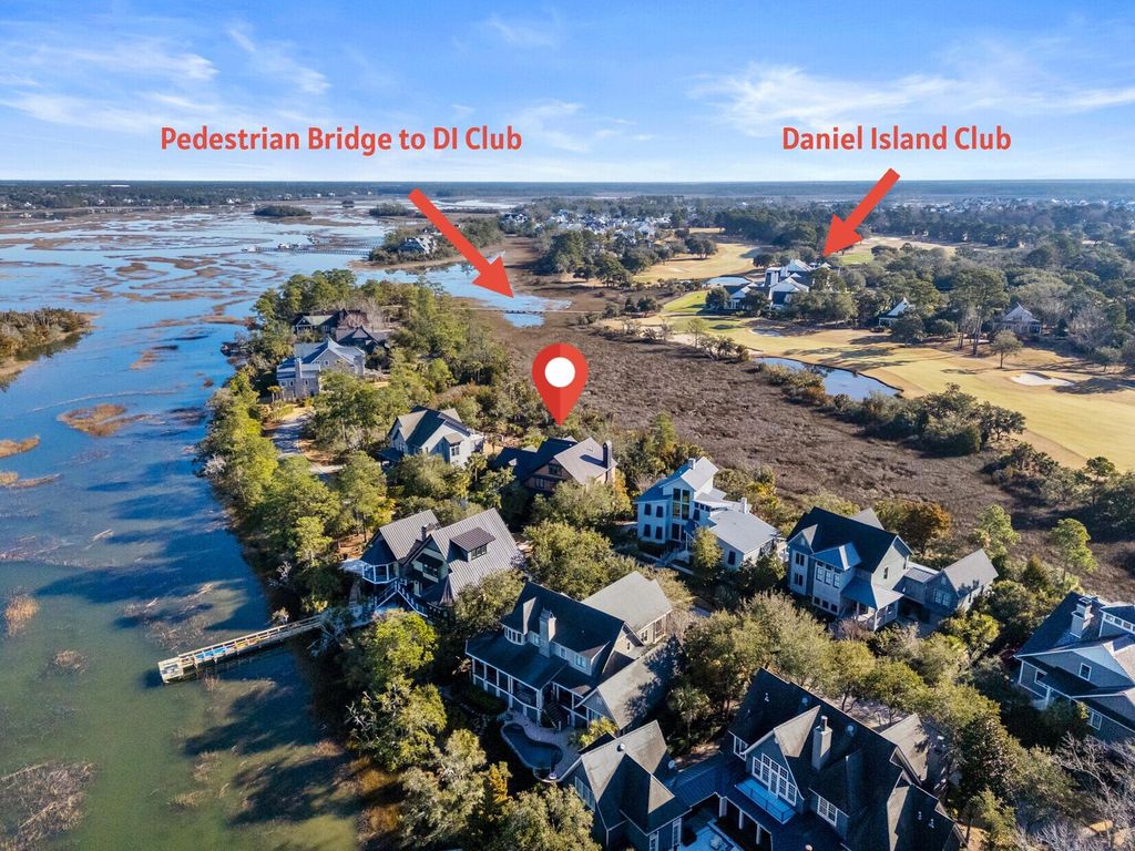 Photo of 54 Watroo Point, Charleston, SC 29492 (MLS # 26005253)