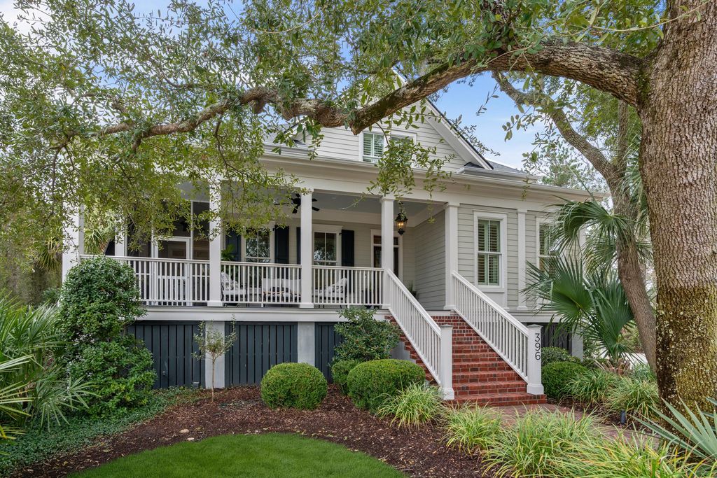 Photo of 396 Evian Way, Mount Pleasant, SC 29464 (MLS # 26004935)