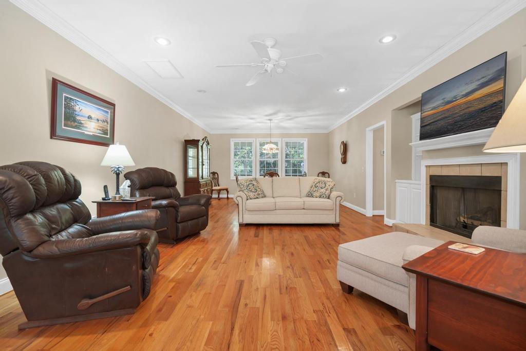 914 Claussen House Drive