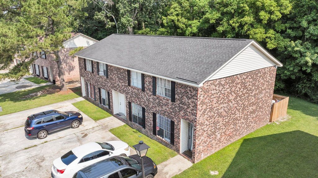 Photo of 105 Magwood Drive, Summerville, SC 29485 (MLS # 25015599)