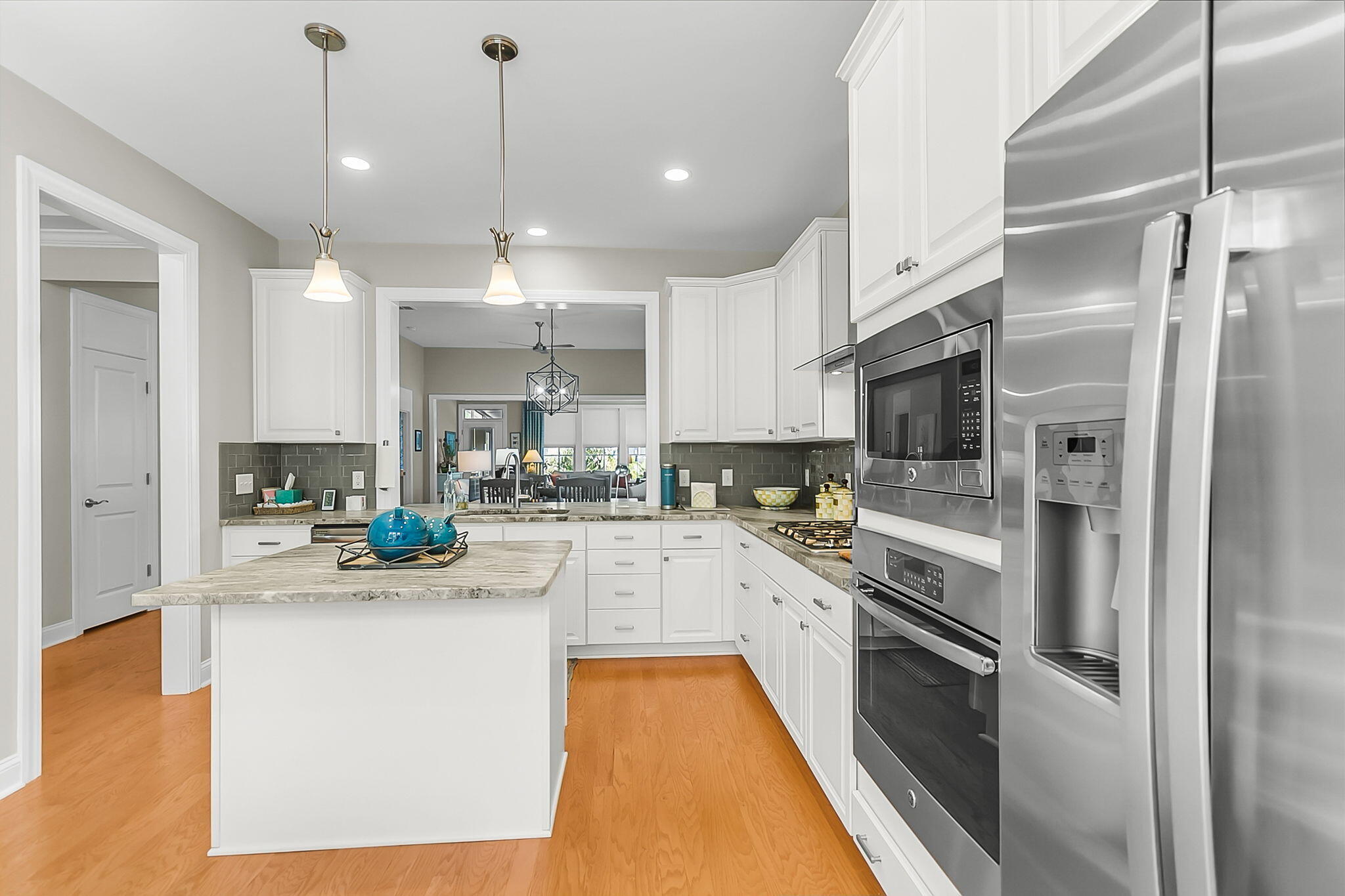 3121 Cross Vine Lane