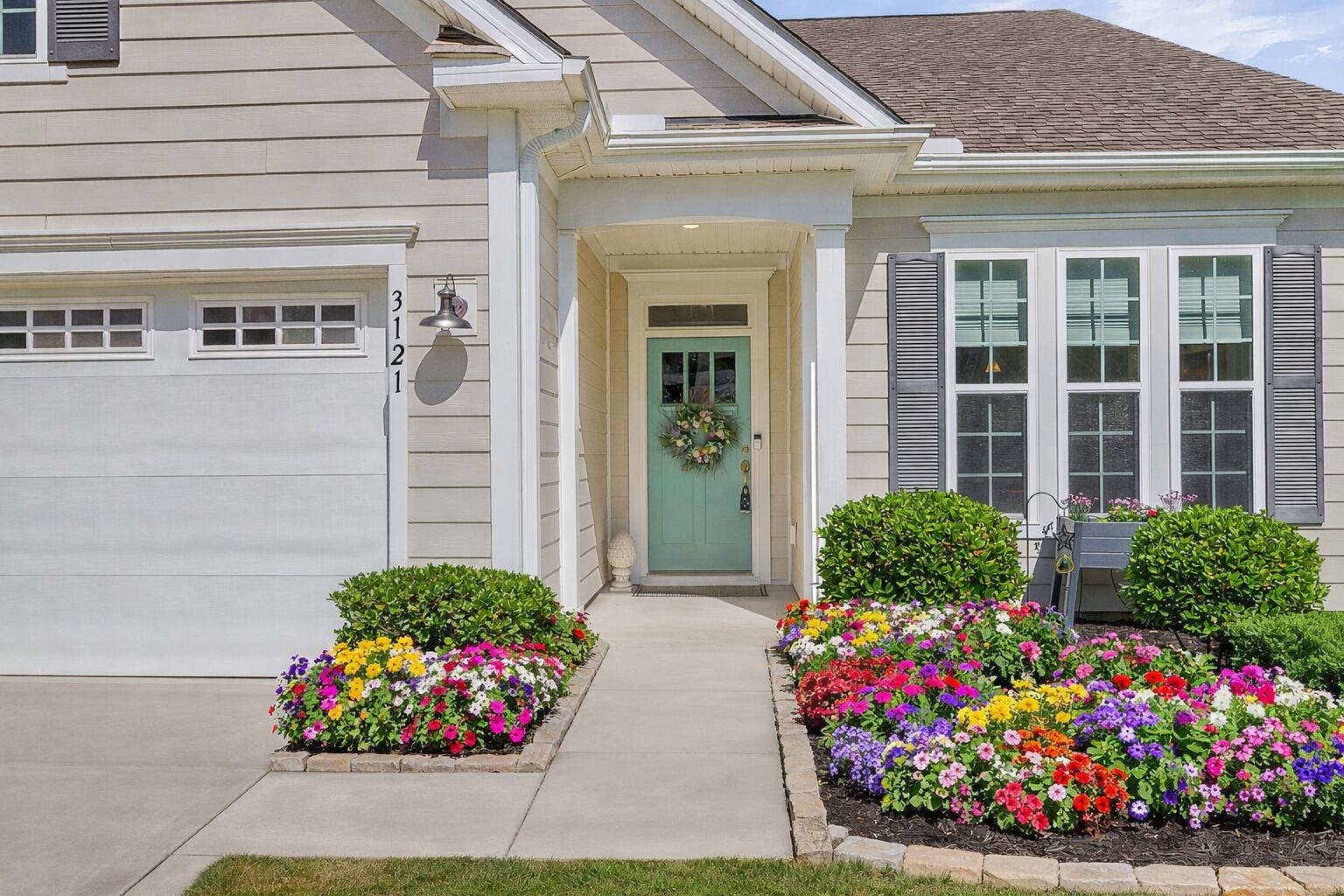 3121 Cross Vine Lane