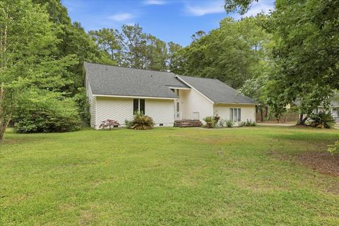 117 Queensbury Circle Goose Creek SC 29445