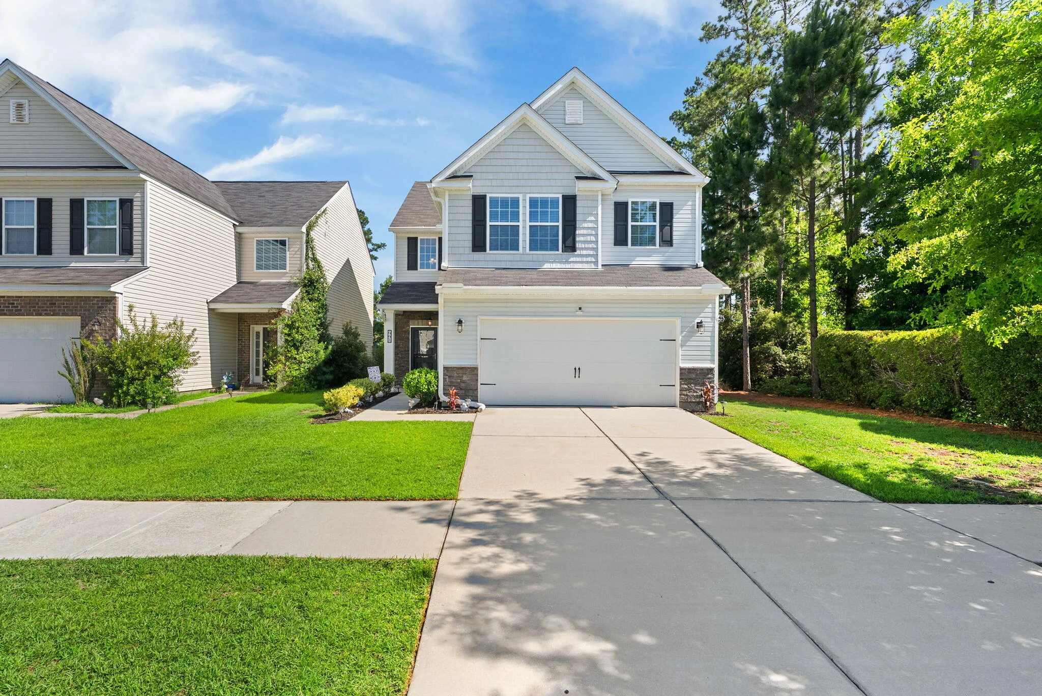 441 Whispering Breeze Lane Ln
