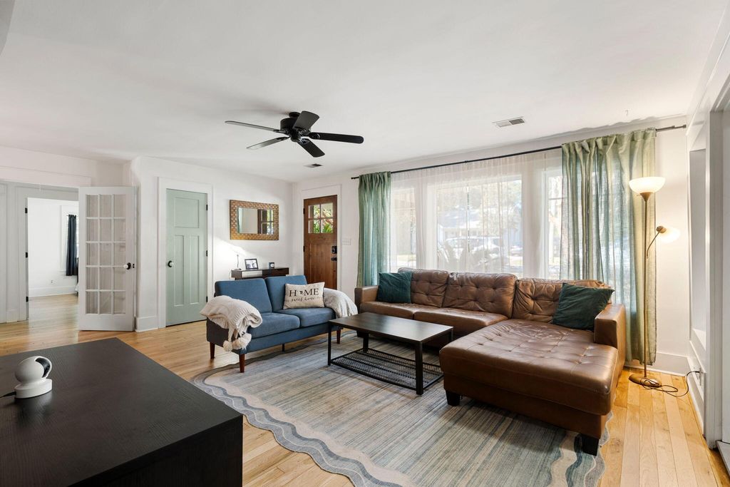 Photo of 12 Stratford Road, Charleston, SC 29407 (MLS # 25027485)