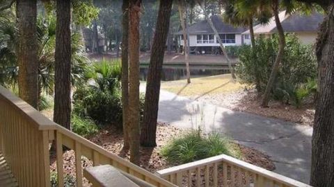 A home in Edisto Beach