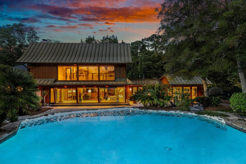 Photo of 901 Red Coat Run, Mount Pleasant, SC 29464 (MLS # 26004867)