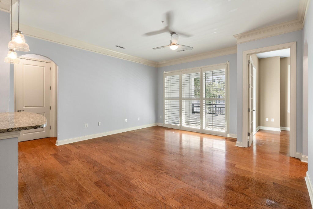 Photo of 200 River Landing Drive #Unit 105f, Charleston, SC 29492 (MLS # 26029039)