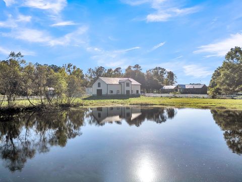 A home in Harleyville