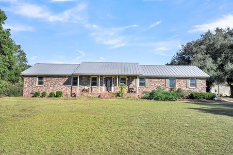 A home in Harleyville