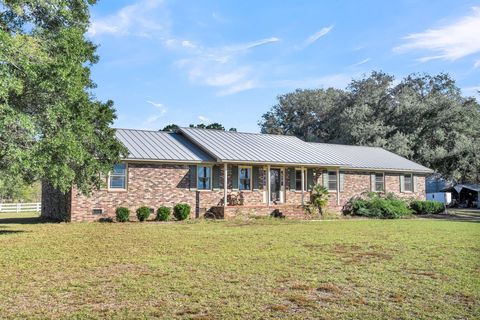 A home in Harleyville