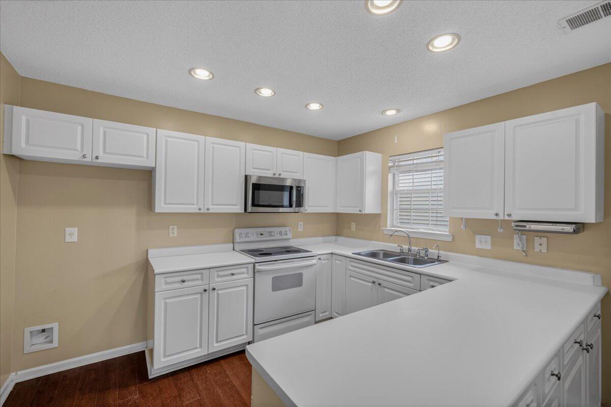 4816 Habersham Lane