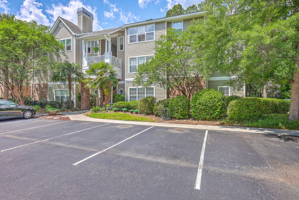 Photo of 188 Midland Parkway #516, Summerville, SC 29485 (MLS # 26009057)