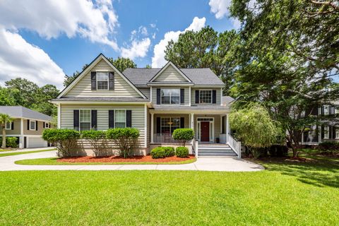 Photo of 477 Commonwealth Road, Mount Pleasant, SC 29466 (MLS # 25017279) Photo of 477 Commonwealth Road, Mount Pleasant, SC 29466 (MLS # 25017279)